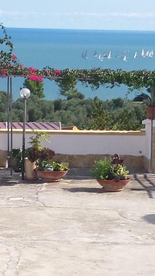 Villa Lucrezia Trilo Vieste Exterior photo